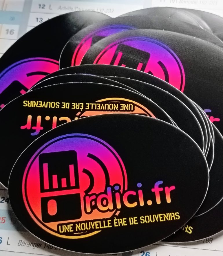 Lot de 5 autocollants R D'Ici